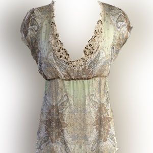 Elie Tahari top sheer size small